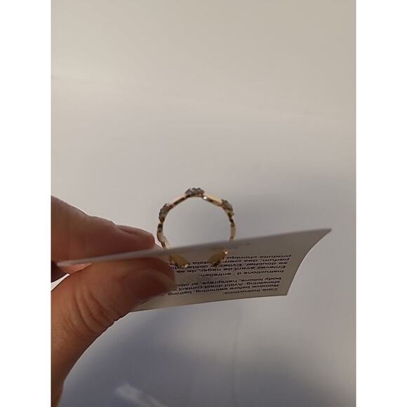 Marlyn Schiff Adjustable Goldtone Rhinestone Pave Circle Ring Giftable NEW - Picture 3 of 4